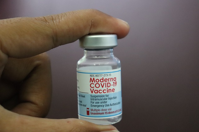 Foreign body in Modena COVID-19 vaccine was caused by "human error"